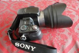 SONY H9