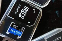 Micro SD karta 256 GB